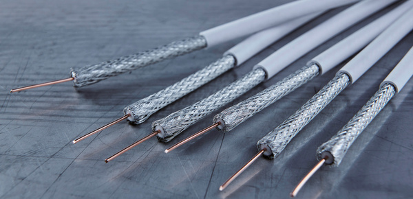 Kabel- und Steckverbinder bei Elektro- und Fernsehtechnik Heid in Neunkirchen am Brand