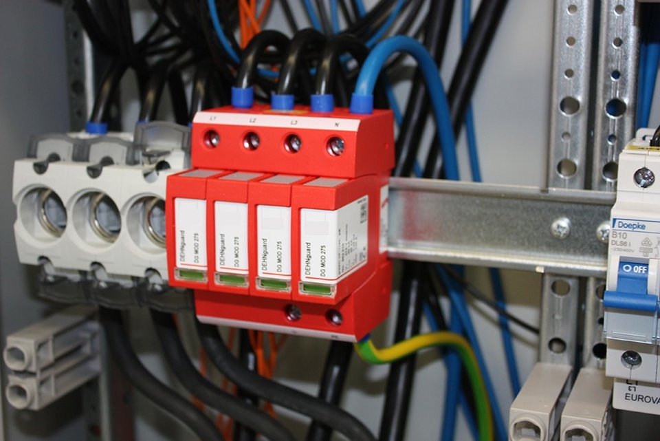 U berspannungsschutz bei Elektro- und Fernsehtechnik Heid in Neunkirchen am Brand